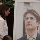 Dva meseca posle atentata preminuo kolumbijski predsednički kandidat, senator kom je Eskobar ubio majku 4