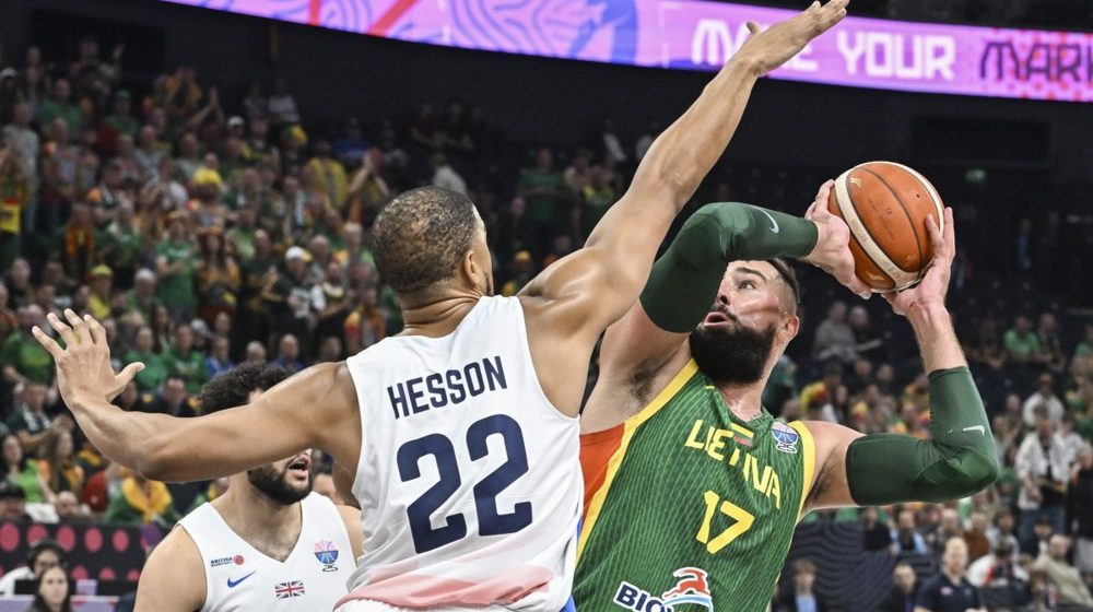 Jonas Valančijunas, Evrobasket, Velika Britanija - Litvanija