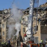 Veliki ruski napad dronovima i raketama na Kijev: Pogođena zgrada vlade 5