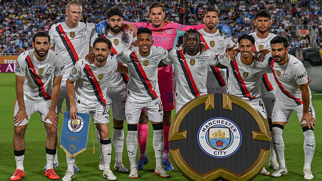 Počinje Premijer liga: Može li neko da uzdrma 'tron' Liverpulu 3 Mančester siti izgubio je od Al-Ahlija u osmini finala Svetskog klupskog prvenstva