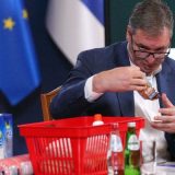 Vučić predstavio mere za smanjenje cena: Značajno sniženje za 3.000 proizvoda 5