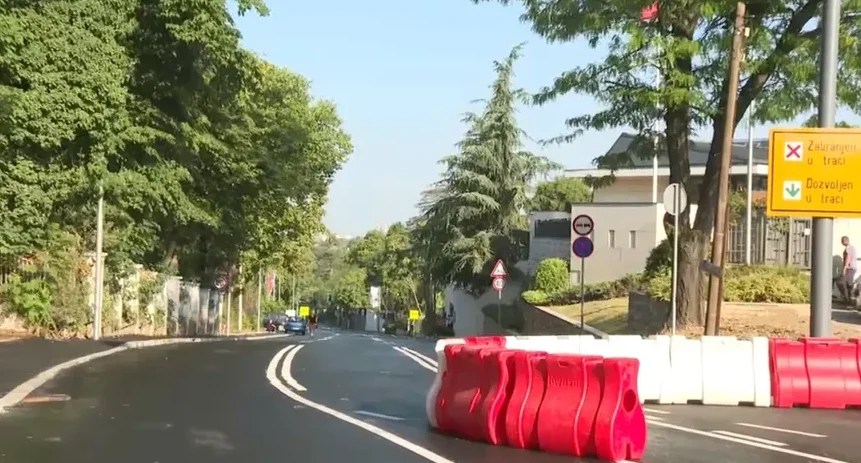 Novi režim saobraćaja na magistrali oko Drajzerove ulice 8
