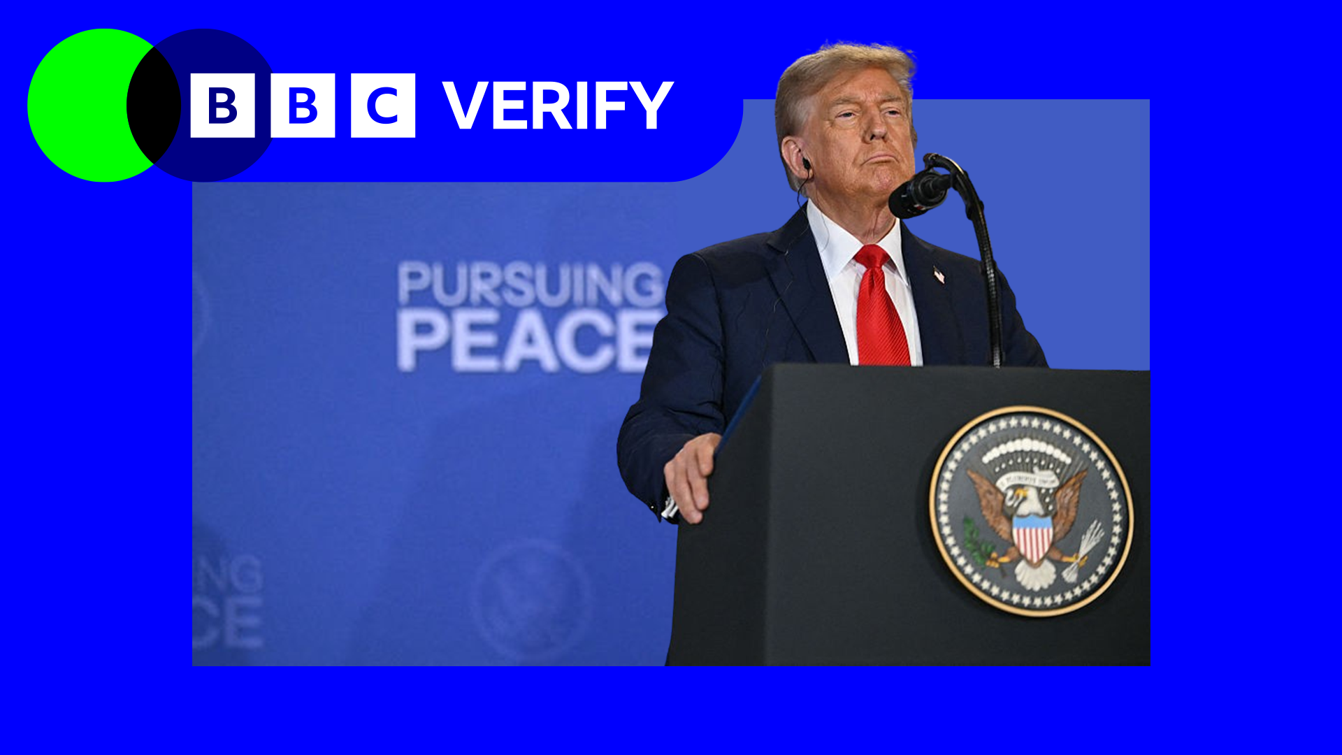 Koliko je ratova Tramp zaista okončao i da li je sprečio sukob Srbije i Kosova 1 US President Donald Trump at a podium with the White House seal on its front and a banner behind him which reads "pursuing peace".