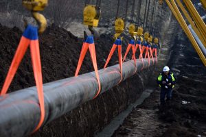 Transnafta Pančevo raspisala je tender za izgradnju naftovoda od granice sa Mađarskom do Novog Sada, a javna nabavka se odnosi na radove na izgradnji i stručni nadzor nad tim poslom, objavila je danas eKapija.