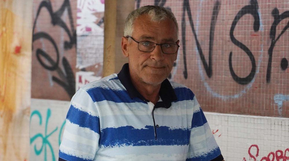 Policija zaustavila i pretresala Jaćimovićev autobus koji je vozio građane na protest u Vrbas 1