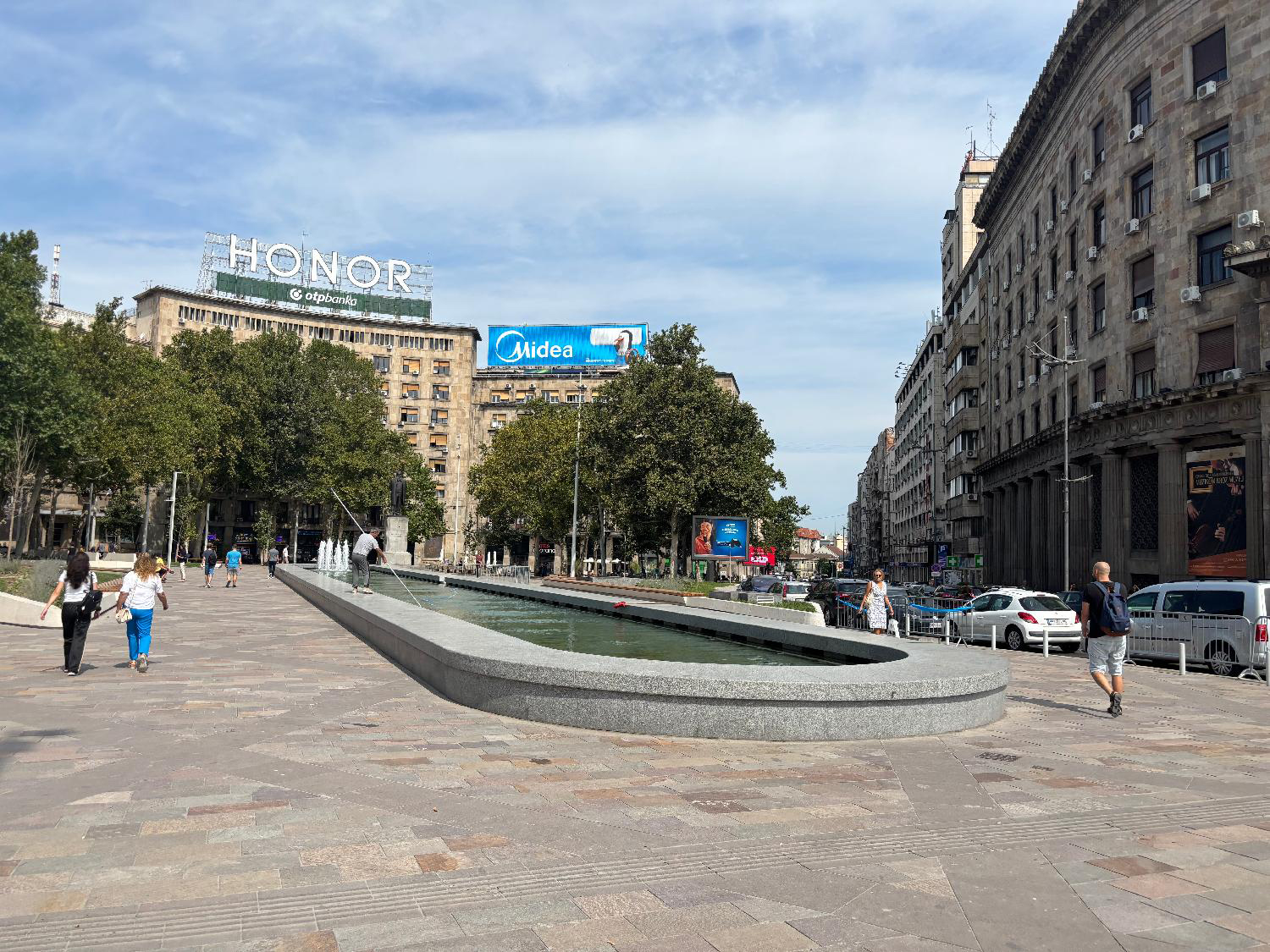 (FOTO) Šta se dešava u Pionirskom parku dok se uređuje prostor oko Skupštine? 4 (FOTO) Šta se dešava u Pionirskom parku dok se uređuje prostor oko Skupštine? 4