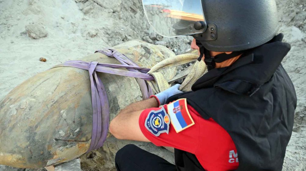 Beograd: Počelo uklanjanje avio bombe zaostale iz Drugog svetskog rata, građani kooperativni 10