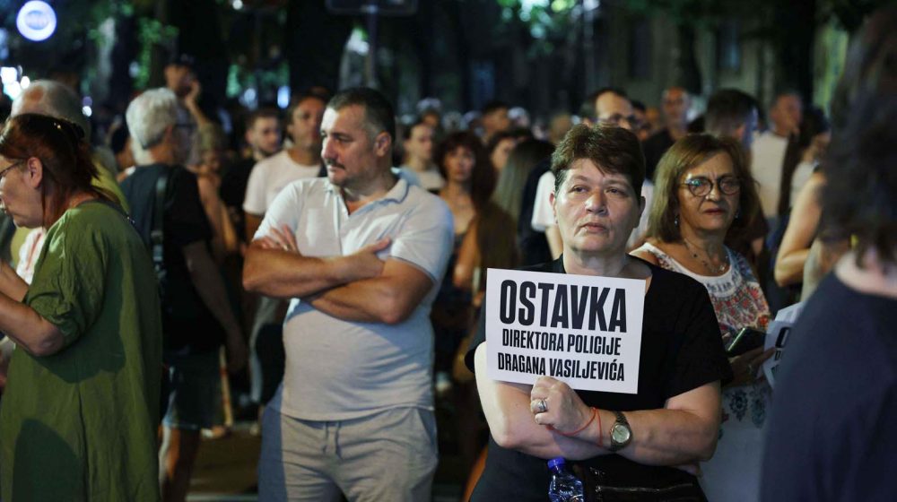 Počeo protest u Nišu, demonstranti traže smenu Marka Krička 1