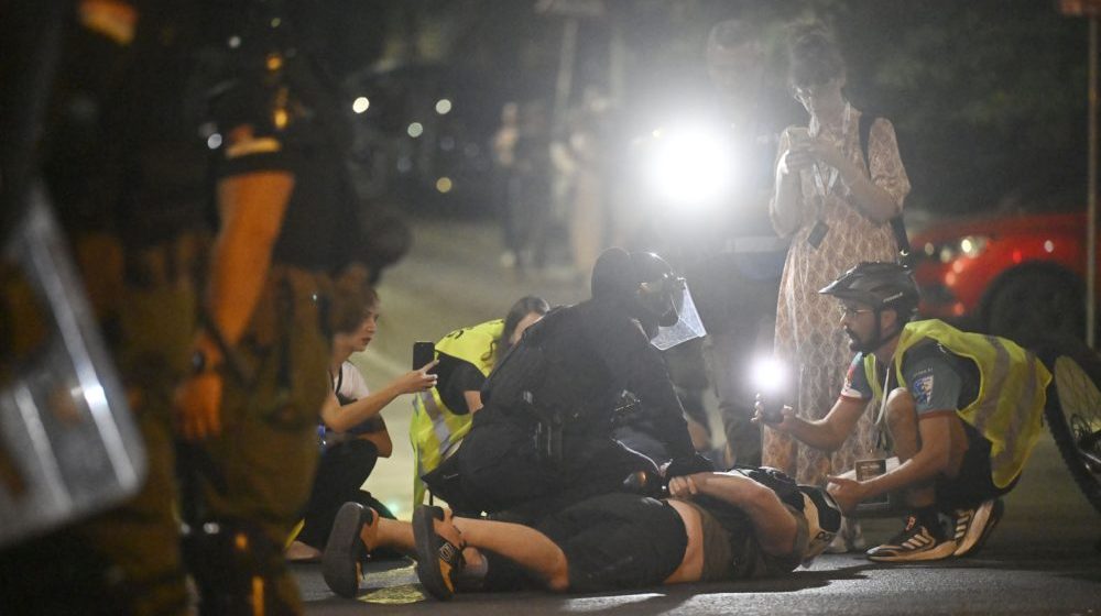 Dug je put do Strazbura: Da li demonstranti mogu da se žale Evropskom sudu zbog policijske brutalnosti? 1