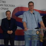 Dveri demantuju Vučića 14