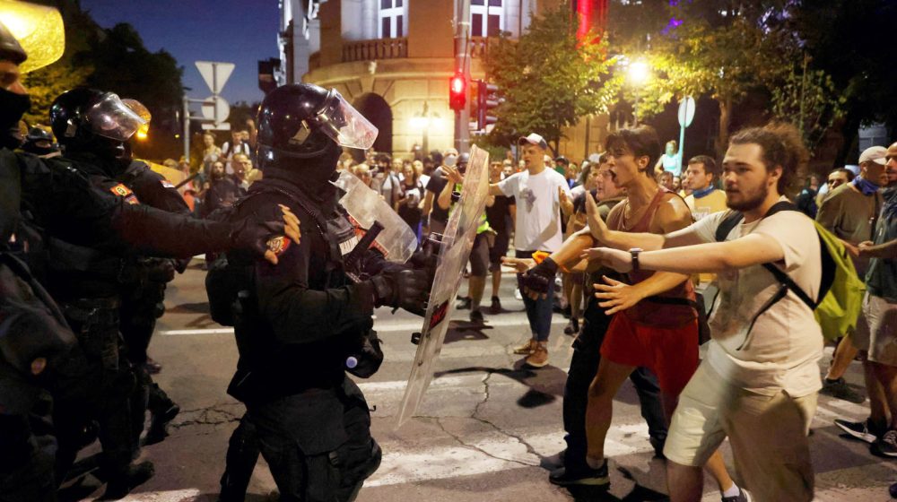 VJT u Beogradu nastavlja procesuiranje svih osumnjičenih za nasilje nad policijom 1