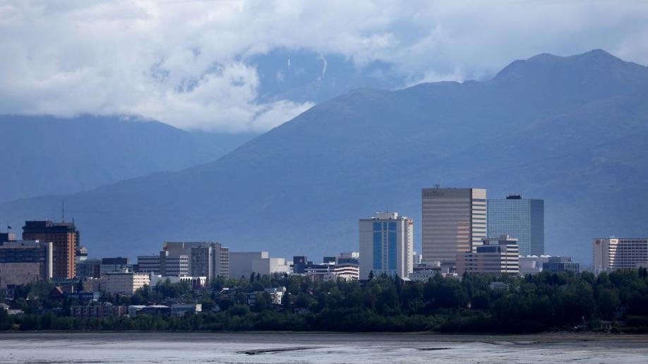 Sastanak Trampa i Putina: Zašto na Aljasci i bez Zelenskog 3 enkoridž, aljaska