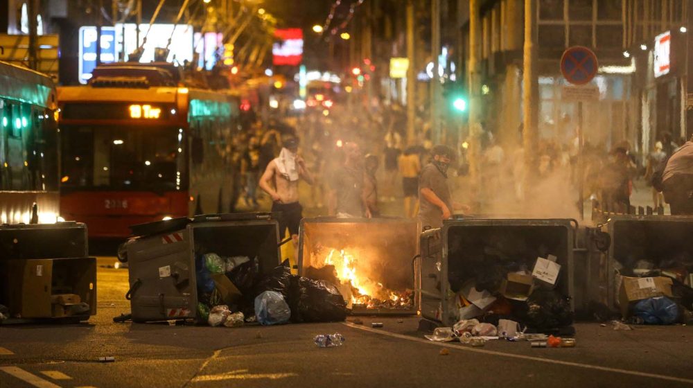 Kako je Vučić u razgovor sa Sijem udenuo i obojenu revoluciju? 1