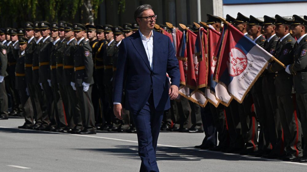 Režim pada, još pao nije: Panika – ko je sledeći? 1