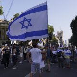 Stotine ljudi protestovalo u Londonu zbog izraelskih talaca, tražili povlačenje priznanja Palestine 3