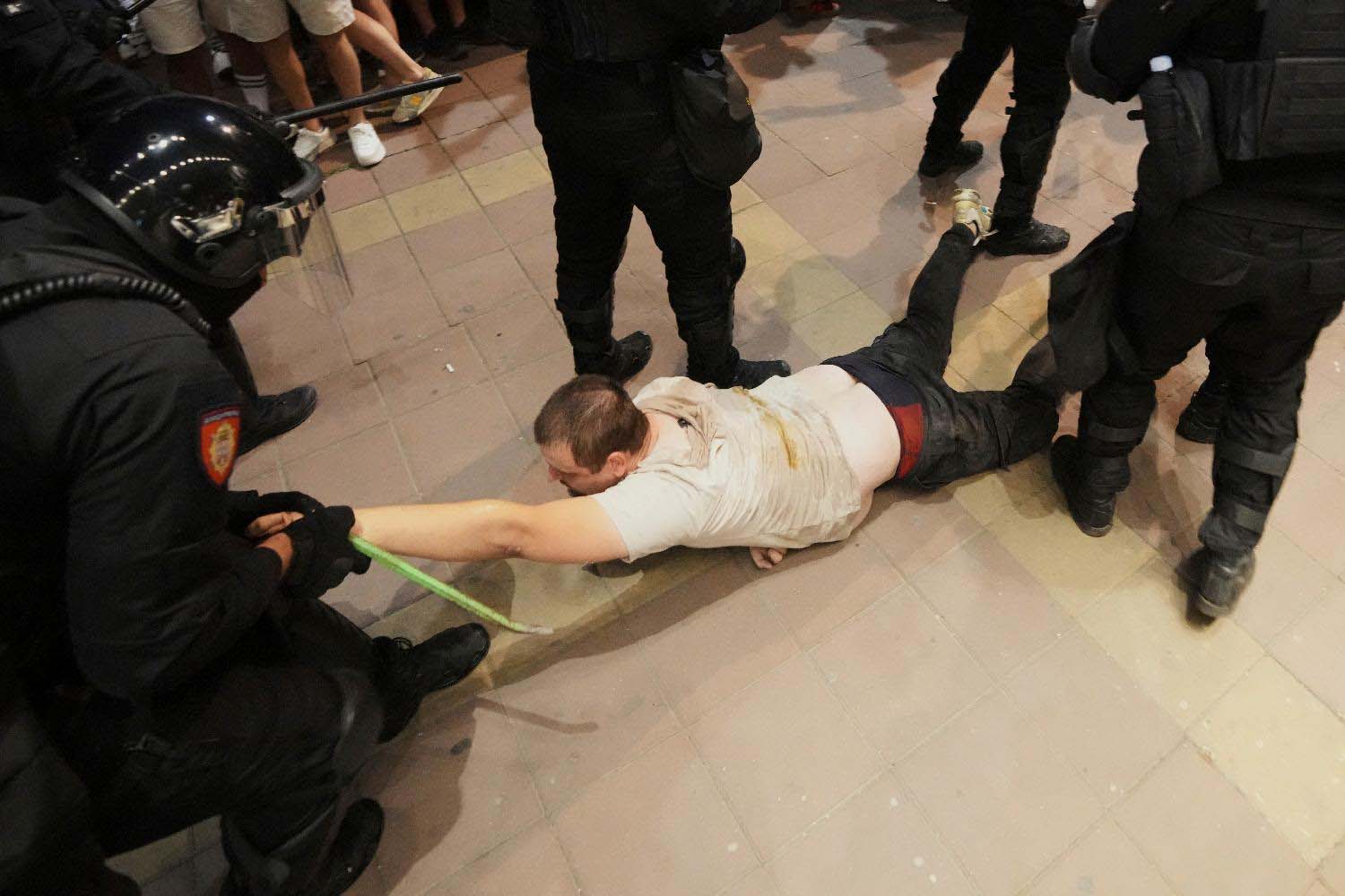 Šta se sve dešavalo u Srbiji u noći između 13. i 14. avgusta: Prvi put umešani i pripadnici Vojske (FOTO/VIDEO) 5