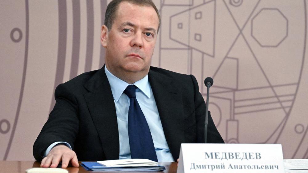  Dmitrij Medvedev na sastanku, jun 2024.
