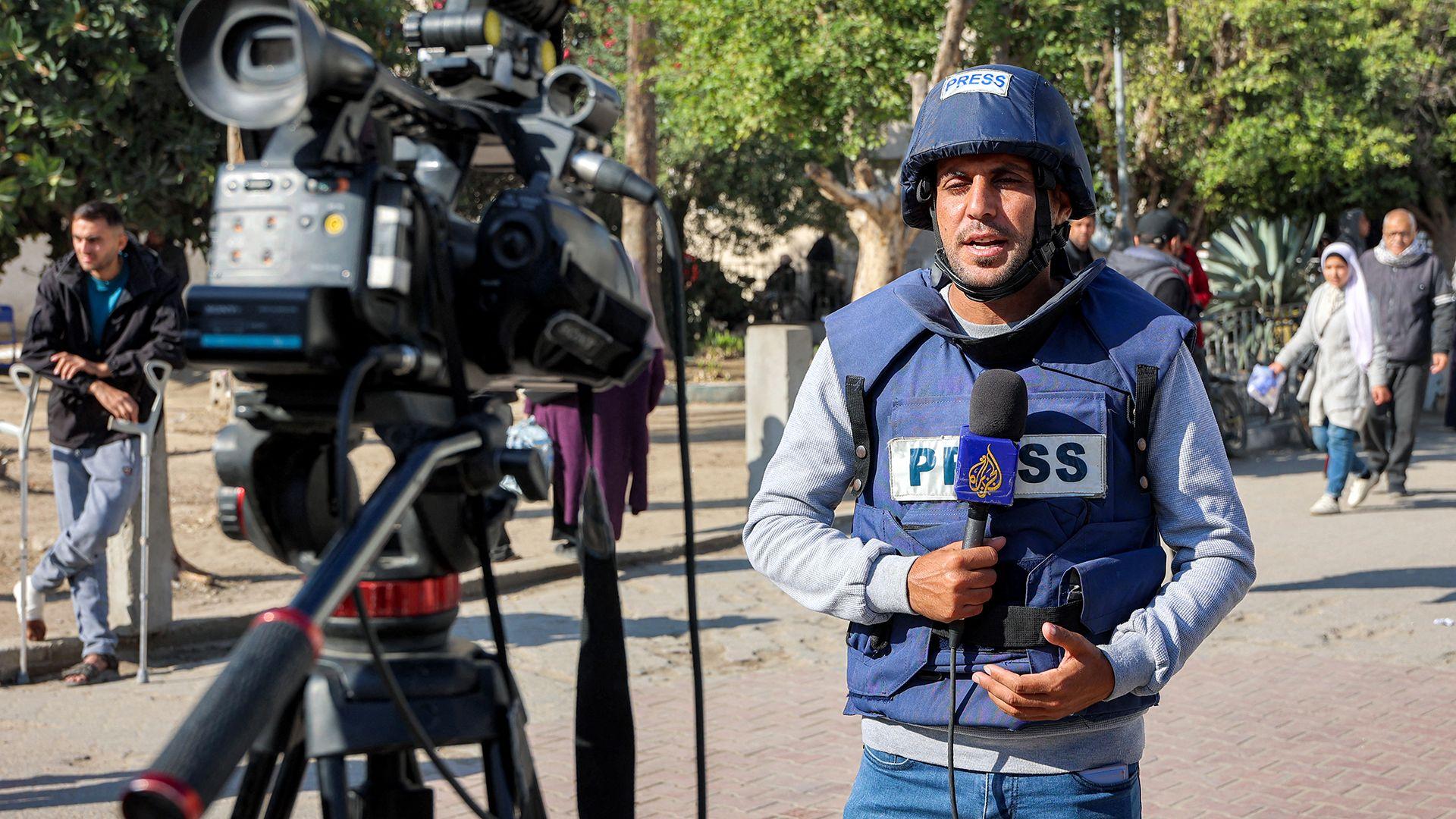 Pet novinara Al Džazire ubijeno kod bolnice Al-Šifa u Gazi 2 Muhamed Kiregeh je stradao u napadu na novinarski šator kod bolnice Al-Šifa