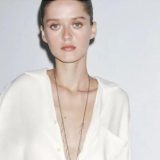 Zara povukla reklame zbog kritika da su modeli „nezdravo mršavi" 7