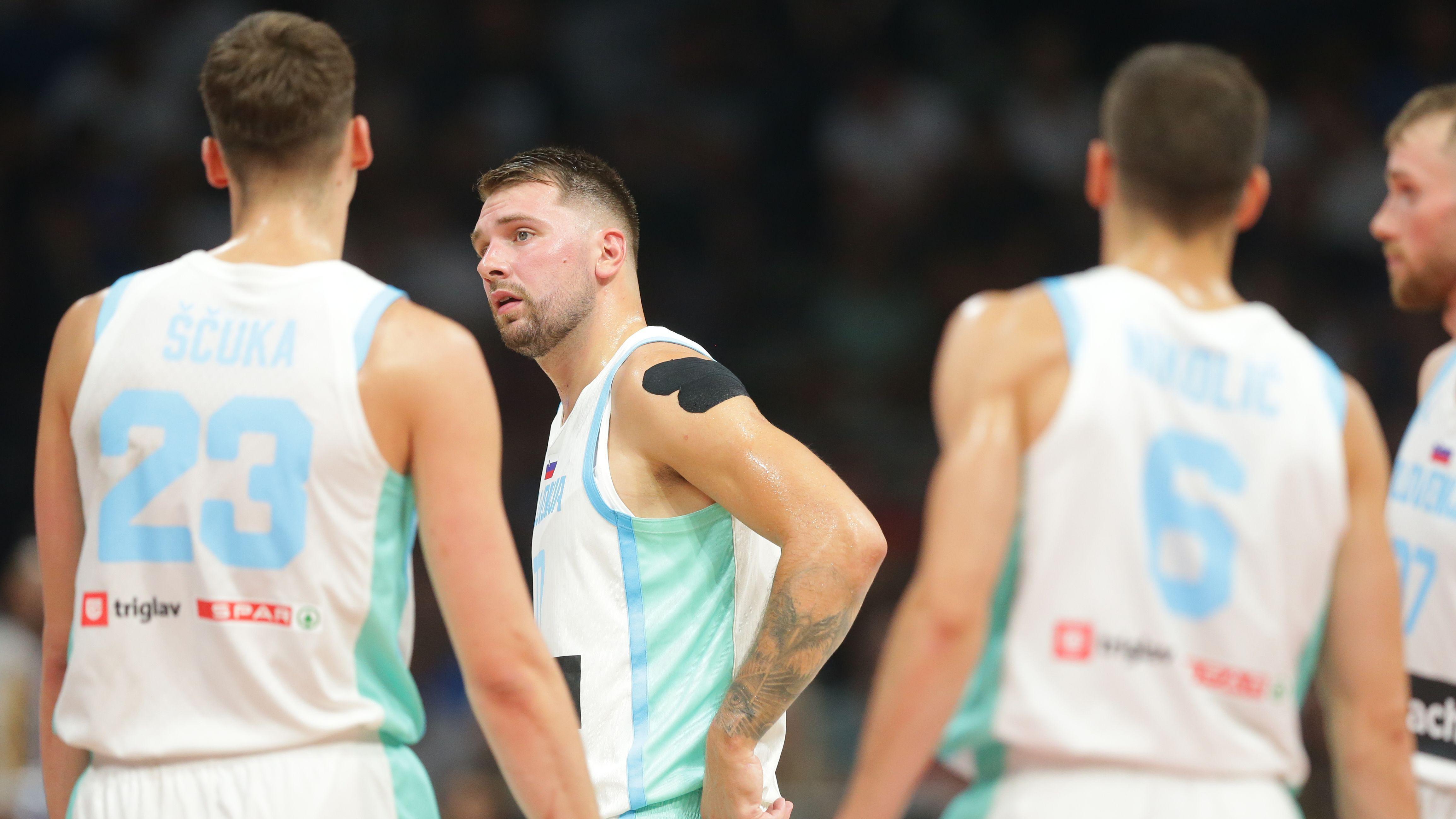 Evrobasket, grupa D: Francuska jaka i bez zvezda, Slovenija živi od Luke Dončića 5 Luka Dončić sa saigračima