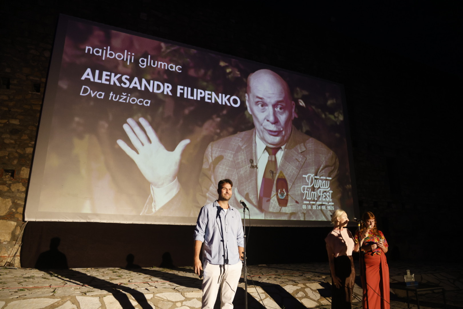 Film „Drugi januar “ mađarske autorke Žofije Silađi dobitnik nagrade „Dunavska lađa“ za najbolji film na 8. Dunav Film Festu 3 Film „Drugi januar “ mađarske autorke Žofije Silađi dobitnik nagrade „Dunavska lađa“ za najbolji film na 8. Dunav Film Festu 3