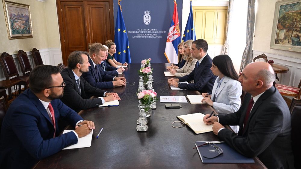 "Dijalog jedini održiv put": Sorensen u Beogradu sa Đurićem i Starovićem 1