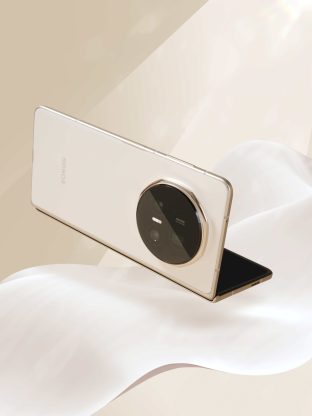 Novi HONOR Magic V5 uređaj je stigao u Srbiju 10