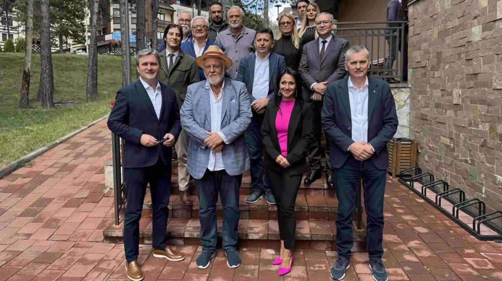 Na Zlatiboru k’o na Kanu: Prvo izdanje Nacionalnog festivala filma i televizije NAFIT 1