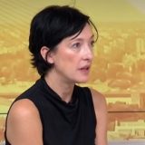 Novinarki oduzet telefon kad je pokušala da uzme izjavu od Vučića 4