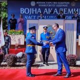 Živimo u teško vreme, a ne dolazi nam lakše: Vučić na svečanosti završetka školovanja mladih oficira 2