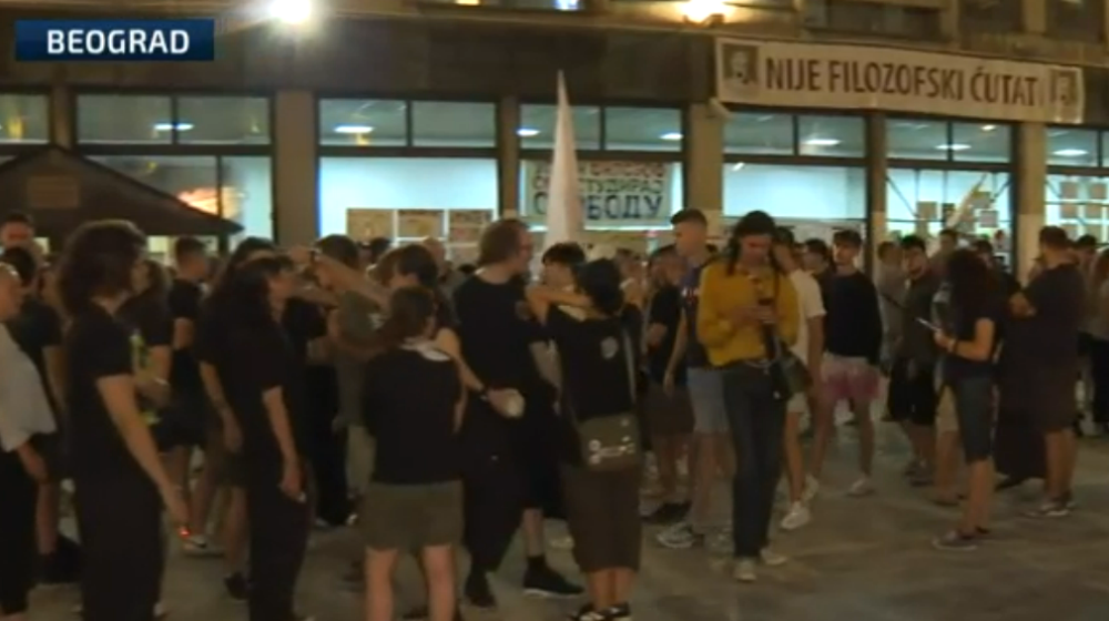 Podrška studentima Filozofskog i iz Beograda: "Ko ne stiže u Novi Sad neka filozofira u kraju" 1