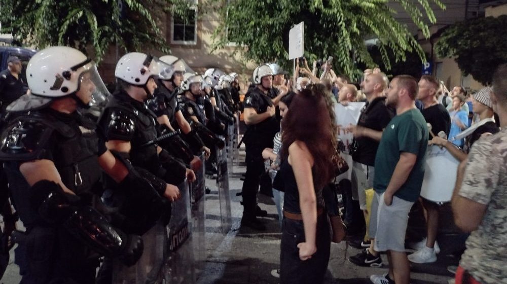 Drage bivše kolege, možete da budete ljudi, ako to želite: Otvoreno pismo nekadašnjeg policajca pripadnicima MUP-a 1