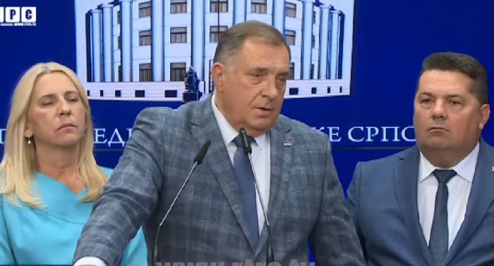 Dodik se vanredno obratio javnosti: Ovde neće opaliti nijedna puška, za šest godina kad se vratim na izbore... (VIDEO) 1