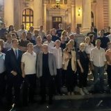 Kako ministri demonstriraju lojalnost prema vrhovnom komandantu: Lažna slika lažne vlade koju je Vučić pretvorio u svoj servis 8