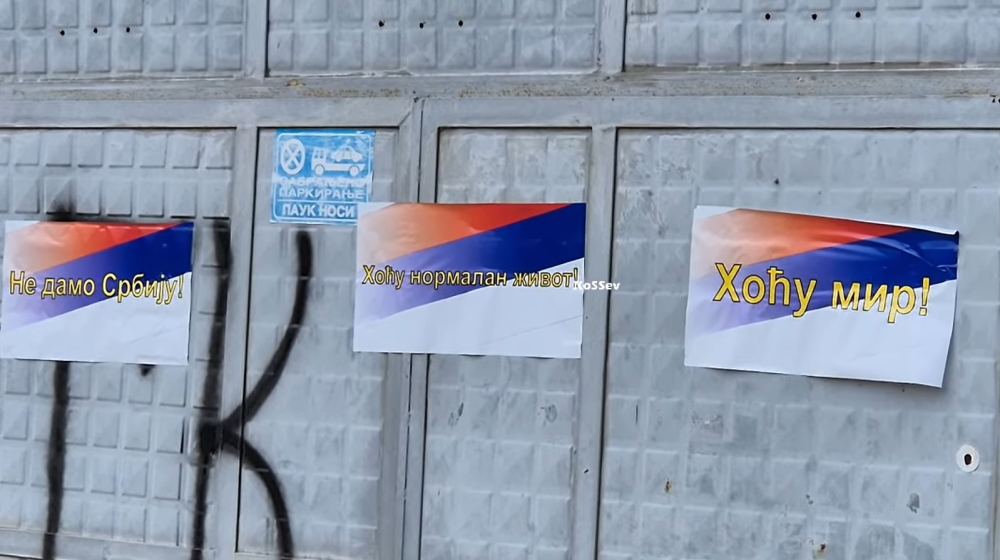 Plakati na školama u Severnoj Mitrovici: "Hoću da učim", "Ne damo Srbiju", "Hoću normalan život" 1