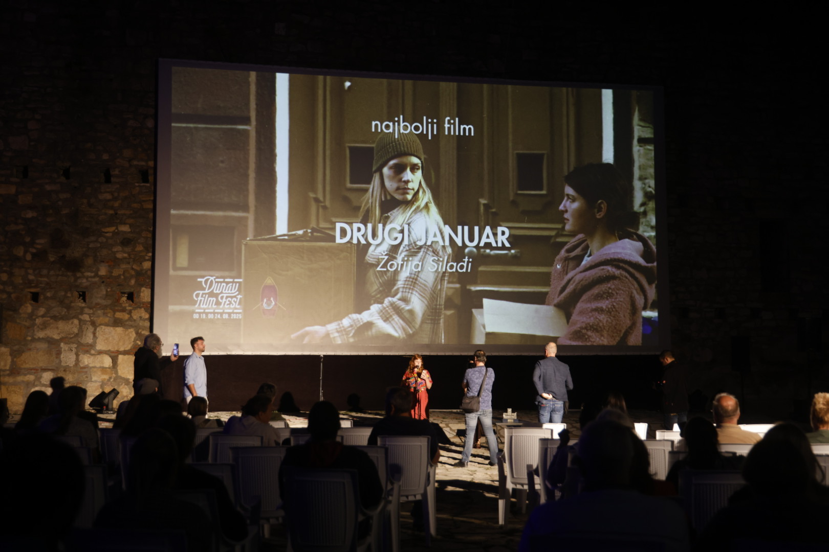 Film „Drugi januar “ mađarske autorke Žofije Silađi dobitnik nagrade „Dunavska lađa“ za najbolji film na 8. Dunav Film Festu 2 Film „Drugi januar “ mađarske autorke Žofije Silađi dobitnik nagrade „Dunavska lađa“ za najbolji film na 8. Dunav Film Festu 2