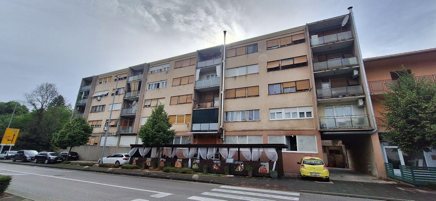 Srbi povratnici u Hrvatskoj: Ovo je naš dom 10 Knin je danas većinski hrvatski grad, a pre rata je u njemu živelo oko 80 odsto Srba