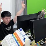 Zašto sve više mladih obrazovanih Kineza plaća da ide na lažni posao 6