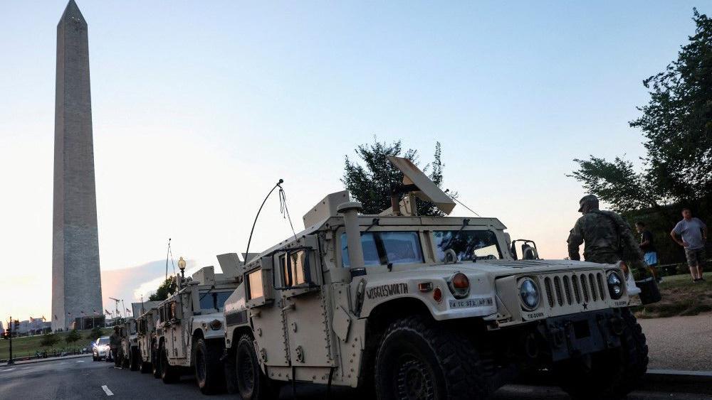 Nacionalna garda na ulicama Vašingtona: 'Borba protiv kriminala i beskućnika' 1 nacionalna garda, oklopna vozila nacionalne garde, nacionalna garda u Vašingtonu