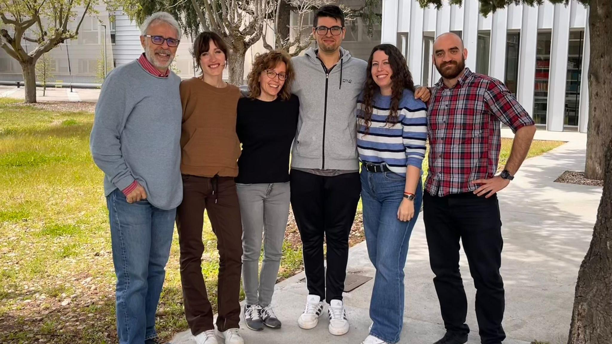 'Vrlo retka bolest naše ćerke naterala nas je u potragu za lekom' 6 Istraživači Španskog instituta za zdravlje Karlos Treći