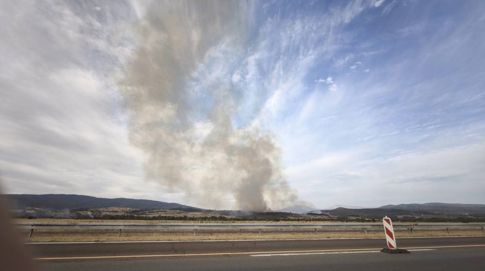 Požar blizu Doljevca