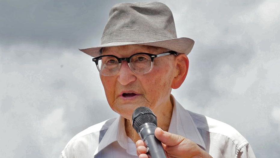 Ratni zarobljenik koji želi da se vrati u Severnu Koreju da umre 1 An Hak-sop sa šeširom na galei