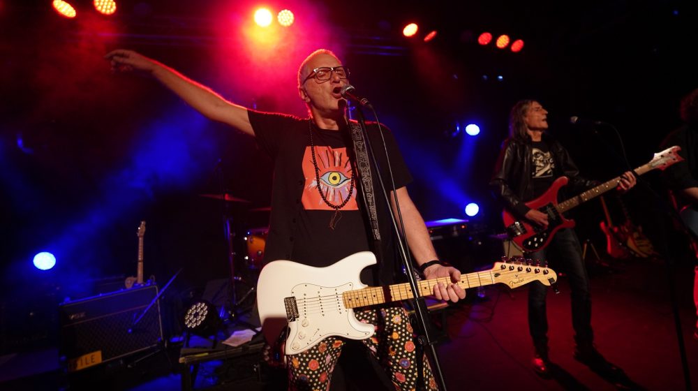 elektricni orgazam gitarijada