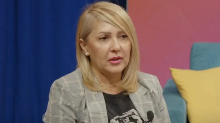 Ministarstvo prosvete smenilo Veru Dujaković, direktorku niške gimnazije "Stevan Sremac" 1