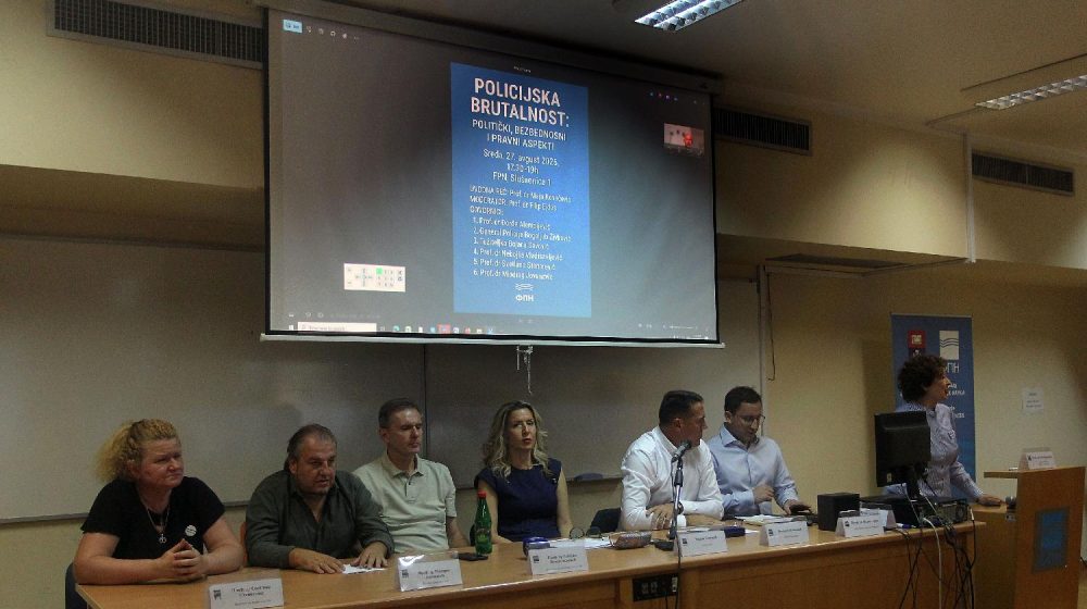 Tribina o policijskoj brutanlosti: Policija pod političkom kontrolom, građani bez zaštite 1