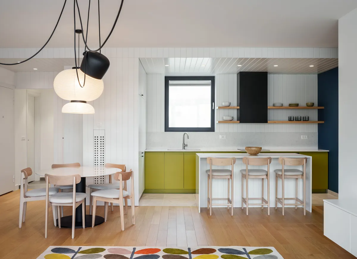 Savršen balans modernog dizajna i osećaja doma: Stan na Donjem Dorćolu koji efektno spaja prošlost i sadašnjost 2