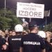 (VIDEO, FOTO) Protesti "Srbijo probudi se" širom zemlje: U "Ćacilendu" predsednik Srbije i Andrej Vučić, u Novom Sadu muškarac sa pištoljem, okršaji građana i pristalica SNS, u Nišu pretučen student 3