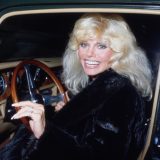 Preminula Loni Anderson 2