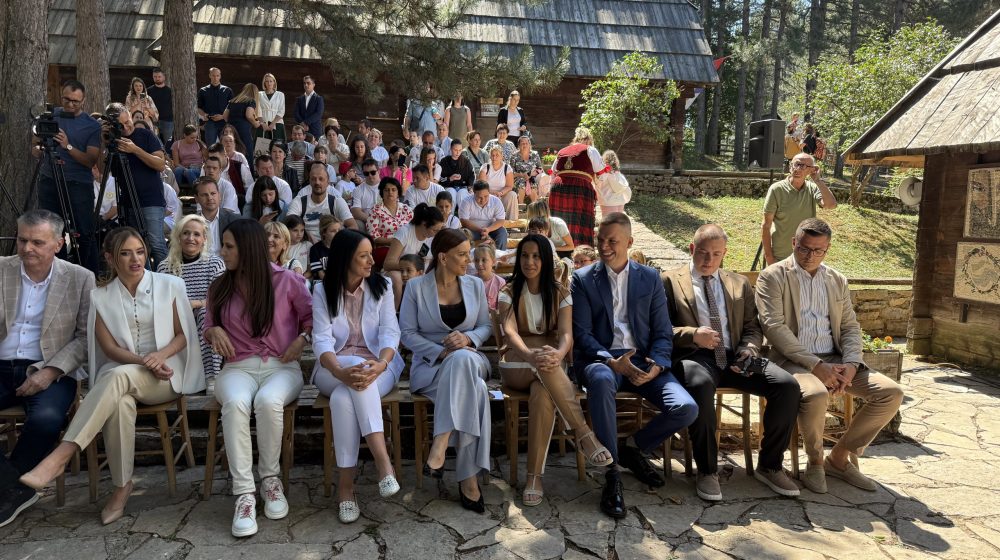 Stamatović, Đurđević Stamenkovski i Tamara Vučić na humanitarnom događaju 1