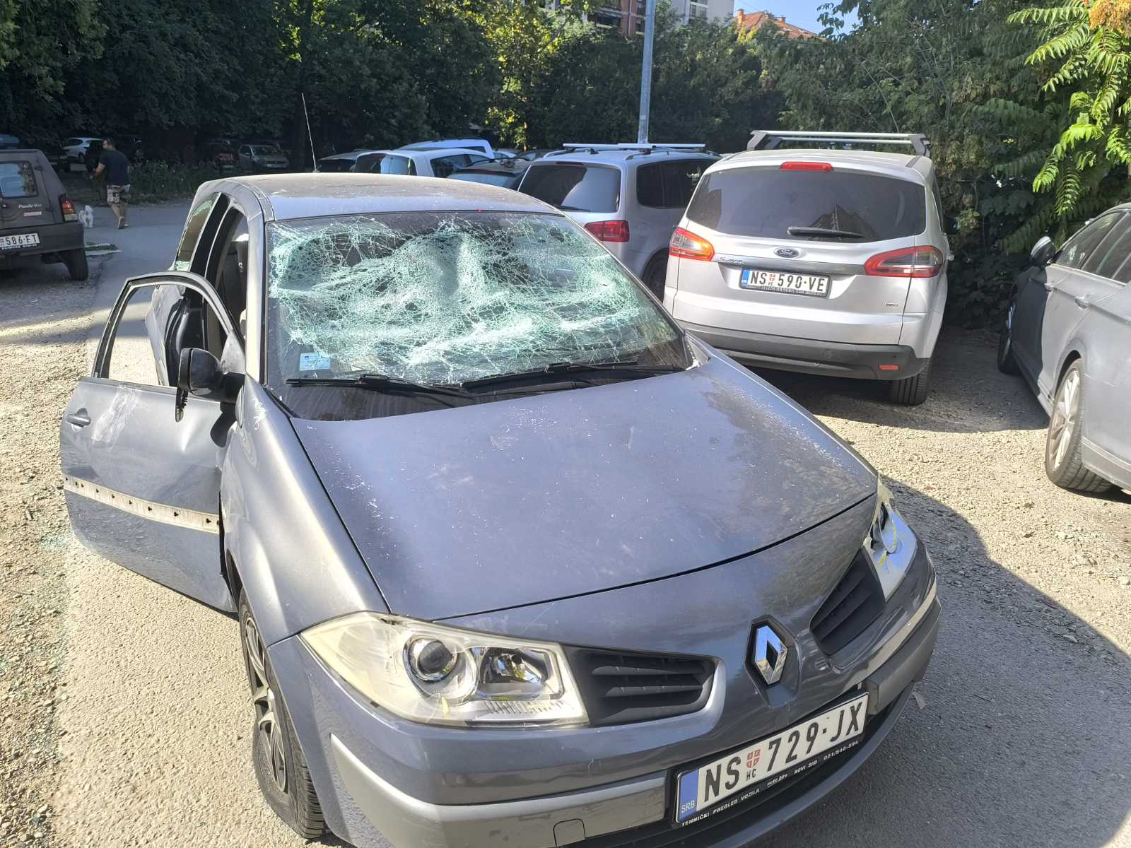 Novi Sad na ivici građanskog rata i metak zbog kojeg je mogao i zvanično da počne 7 Novi Sad na ivici građanskog rata i metak zbog kojeg je mogao i zvanično da počne 6